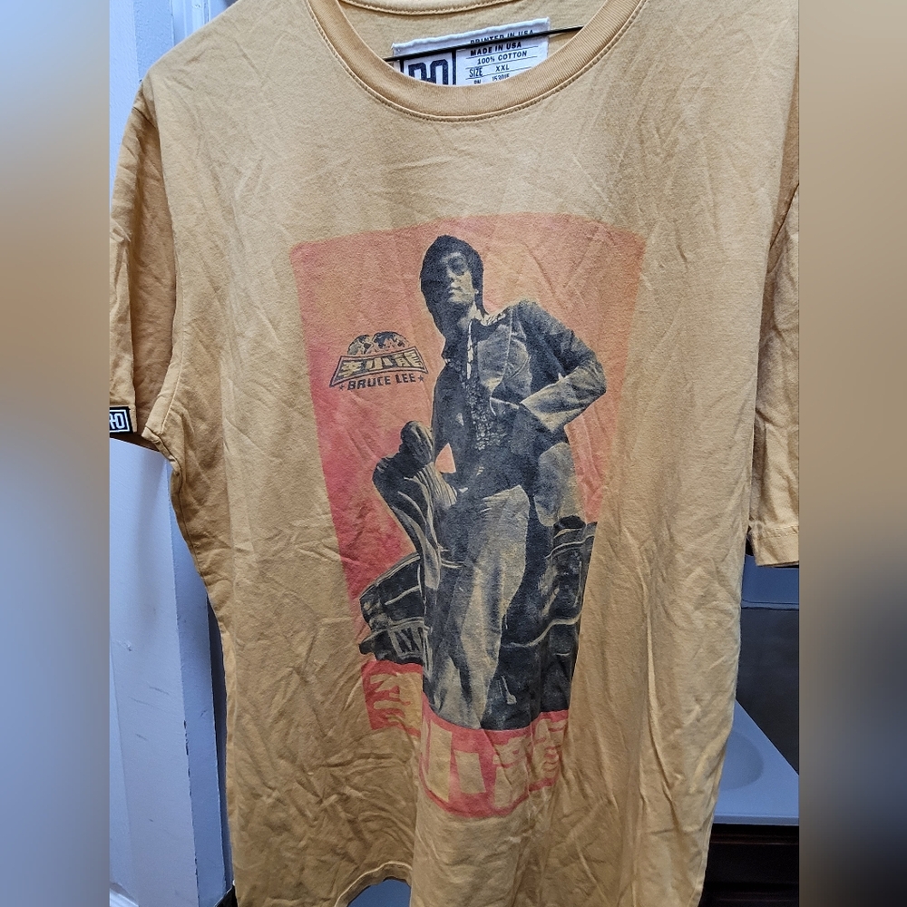 Roots of fight  Bruce Lee portrait shirt